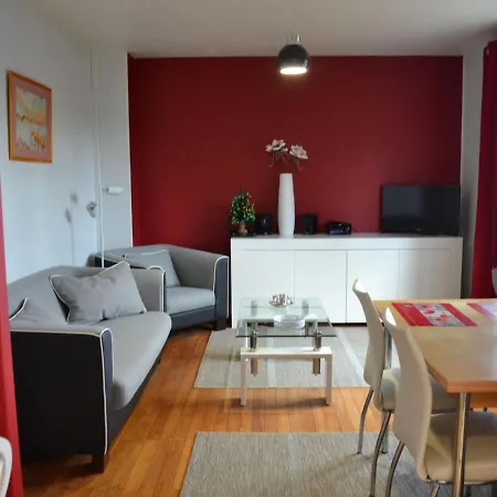 Apartmán Avec Terrasse Et Jardin, Ideal Pour 4 Personnes, A - Fr-1-653-196