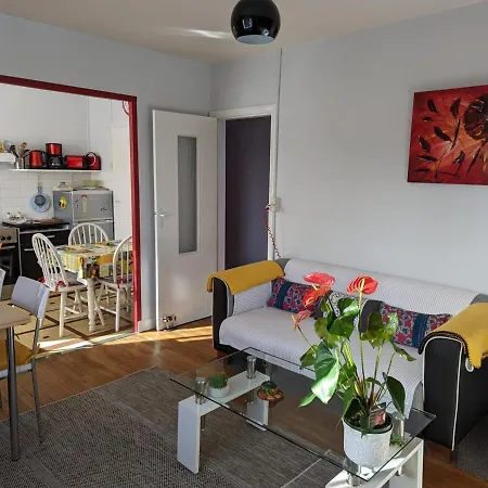 Apartmán Avec Terrasse Et Jardin, Ideal Pour 4 Personnes, A - Fr-1-653-196 Barbezieux-Saint-Hilaire
