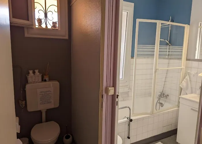 Avec Terrasse Et Jardin, Idéal Pour 4 Personnes, à - Fr-1-653-196 Appartamento *